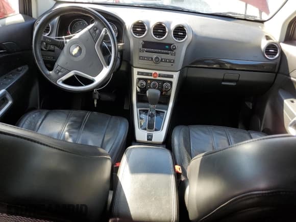 ✅ 2014 Chevrolet Captiva Sport LTZ • VIN: 3GNAL4EK1ES551610 • Lot: 42764995. Wystawiony na Copart z przebiegiem 179 578 mil. Bezpłatny archiwum sprzedaży aukcyjnych z USA i szczegółowy raport historii pojazdu na DreamBid. Zdjęcie 8.