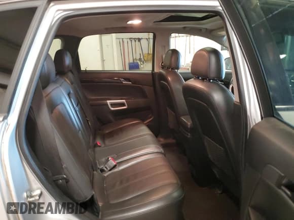 ✅ 2014 Chevrolet Captiva Sport LTZ • VIN: 3GNAL4EK0ES667784 • Lot: 55563835. Wystawiony na Copart z przebiegiem 90 973 mil. Bezpłatny archiwum sprzedaży aukcyjnych z USA i szczegółowy raport historii pojazdu na DreamBid. Zdjęcie 11.