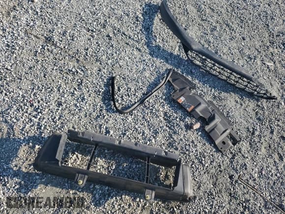 ✅ 2017 Ford Focus SE • VIN: 1FADP3K20HL279009 • Lot: 81063045. Listed on Copart with 115,853 mi. Free auction sales archive from the USA and detailed vehicle history report at DreamBid. Image 12.