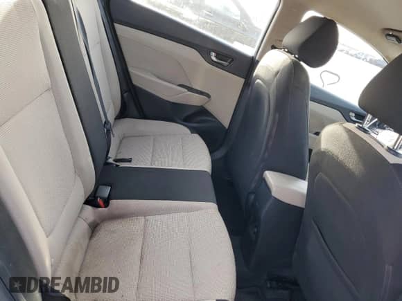 2018 Hyundai Accent SEL z VIN 3KPC24A38JE029813, wystawiony jako Copart lot #79448403 z przebiegiem 82 354 mil mil oraz . Historia ofert i sprzedaży dostępna na DreamBid. Obrazek 10.