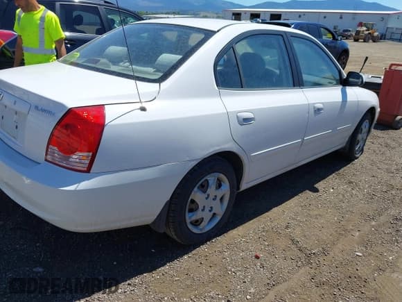 ✅ 2006 Hyundai Elantra GLS • VIN: KMHDN46D26U319580 • Lot: 42404759. Wystawiony na IAAI z przebiegiem 143 589 mil. Bezpłatny archiwum sprzedaży aukcyjnych z USA i szczegółowy raport historii pojazdu na DreamBid. Zdjęcie 4.