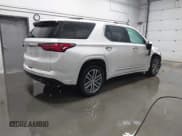 ✅ 2023 Chevrolet Traverse High Country • VIN: 1GNEVNKWXPJ176247 • Lot: 41515012. Wystawiony na IAAI z przebiegiem 69 663 mil. Bezpłatny archiwum sprzedaży aukcyjnych z USA i szczegółowy raport historii pojazdu na DreamBid. Zdjęcie 4.