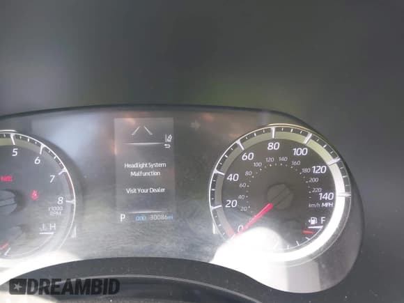 ✅ 2022 Toyota Highlander LE • VIN: 5TDZZRAH3NS139405 • Lot: 43313157. Wystawiony na IAAI z przebiegiem 30 086 mil. Bezpłatny archiwum sprzedaży aukcyjnych z USA i szczegółowy raport historii pojazdu na DreamBid. Zdjęcie 15.