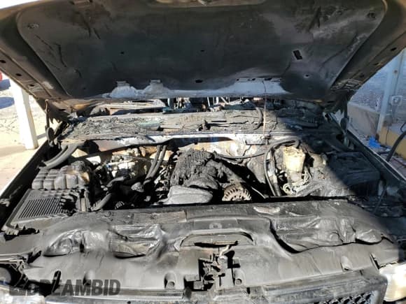 ✅ 2002 Chevrolet Silverado 2500HD LT • VIN: 1GCHK23U42F123789 • Lot: 86632705. Listed on Copart with Not provided. Free auction sales archive from the USA and detailed vehicle history report at DreamBid. Image 11.