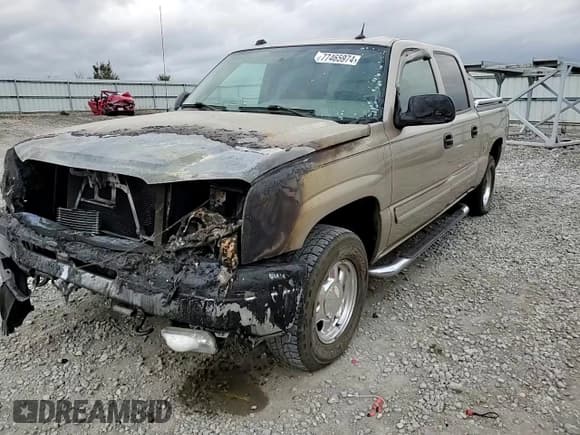 ✅ 2004 Chevrolet Silverado 1500 LS • VIN: 2GCEK13T541412243 • Lot: 77465974. Wystawiony na Copart z przebiegiem Nie podano. Bezpłatny archiwum sprzedaży aukcyjnych z USA i szczegółowy raport historii pojazdu na DreamBid. Zdjęcie 11.