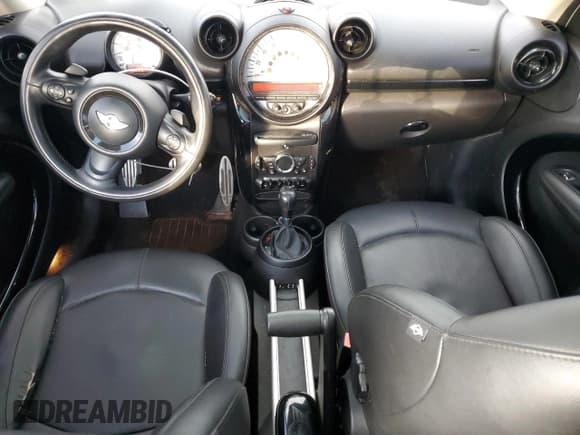 ✅ 2013 MINI Countryman S • VIN: WMWZC3C5XDWP23409 • Lot: 81972445. Listed on Copart with 122,222 mi. Free auction sales archive from the USA and detailed vehicle history report at DreamBid. Image 8.