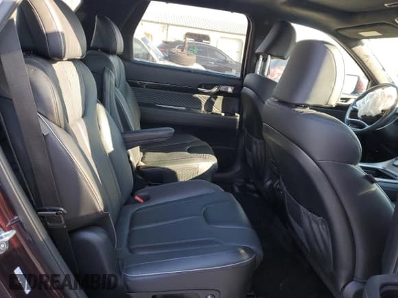 ✅ 2023 Hyundai Palisade Calligraphy • VIN: KM8R7DGE8PU593004 • Лот: 41677495. Опубликован ранее на Copart с пробегом 35 334 миль. Бесплатный доступ к архиву аукционных продаж из США и подробный отчёт об истории автомобиля на DreamBid. Изображение 10.