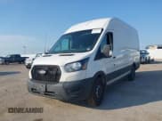 ✅ 2021 Ford Transit Cargo • VIN: 1FTBW3X86MKA14094 • Lot: 43182019. Wystawiony na IAAI z przebiegiem 102 012 mil. Bezpłatny archiwum sprzedaży aukcyjnych z USA i szczegółowy raport historii pojazdu na DreamBid. Zdjęcie 17.