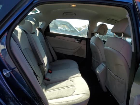 ✅ 2016 Hyundai Sonata SE • VIN: 5NPE24AF7GH411399 • Lot: 82699965. Listed on Copart with 162,282 mi. Free auction sales archive from the USA and detailed vehicle history report at DreamBid. Image 10.