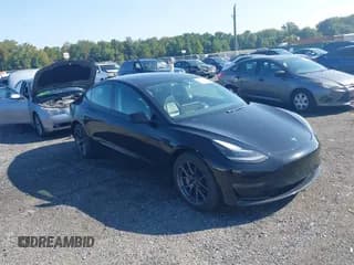 ✅ 2021 Tesla Model 3 Long Range • VIN: 5YJ3E1EBXMF055867 • Lot: 43161723. Wystawiony na IAAI z przebiegiem 101 697 mil. Bezpłatny archiwum sprzedaży aukcyjnych z USA i szczegółowy raport historii pojazdu na DreamBid. Zdjęcie 1.