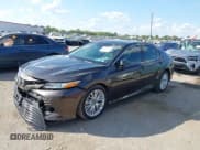 ✅ 2018 Toyota Camry SE • VIN: 4T1B11HK2JU523754 • Лот: 43407354. Опубликован ранее на IAAI с пробегом 76 210 миль. Бесплатный доступ к архиву аукционных продаж из США и подробный отчёт об истории автомобиля на DreamBid. Изображение 17.