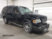 ✅ 2005 Ford Expedition Special Service • VIN: 1FMPU16515LA85217 • Lot: 42238830. Listed on IAAI with 246,831 mi. Free auction sales archive from the USA and detailed vehicle history report at DreamBid. Image 1.