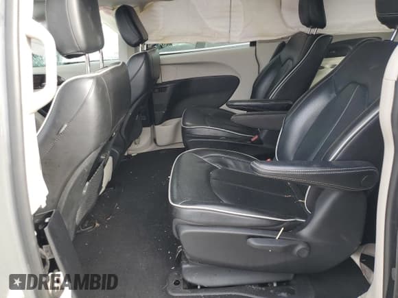 ✅ 2022 Chrysler Pacifica Hybrid Limited • VIN: 2C4RC1S78NR143855 • Lot: 82583575. Wystawiony na Copart z przebiegiem 88 157 mil. Bezpłatny archiwum sprzedaży aukcyjnych z USA i szczegółowy raport historii pojazdu na DreamBid. Zdjęcie 11.