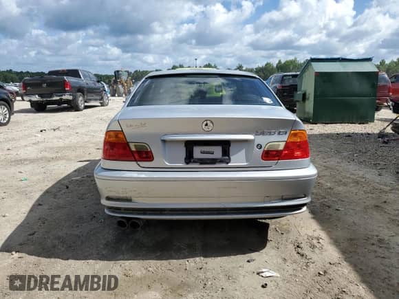 2000 BMW 3 Series 323Ci с VIN WBABM3340YJN65347, выставлен на аукционе Copart как лот 62096205 с пробегом 121 219 миль миль и Списание • Salvage title. История ставок и продаж доступна на DreamBid. Изображение 6.