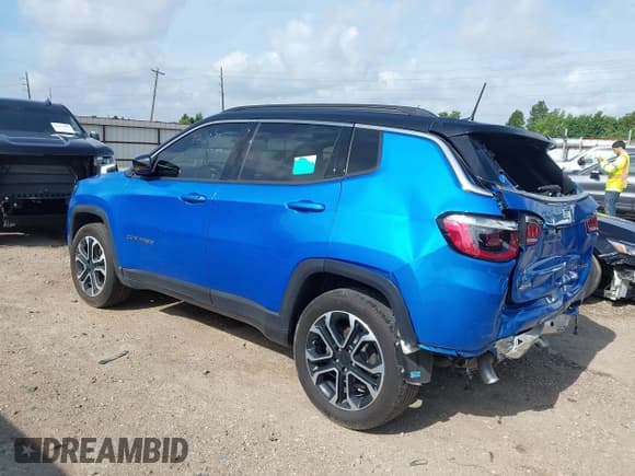 ✅ 2024 Jeep Compass Limited • VIN: 3C4NJDCN6RT586902 • Lot: 42472236. Wystawiony na IAAI z przebiegiem 15 693 mil. Bezpłatny archiwum sprzedaży aukcyjnych z USA i szczegółowy raport historii pojazdu na DreamBid. Zdjęcie 3.