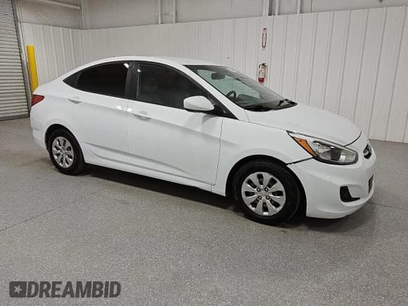 ✅ 2017 Hyundai Accent SE • VIN: KMHCT4AE9HU339734 • Лот: 87294075. Опубликован ранее на Copart с пробегом 83 019 миль. Бесплатный доступ к архиву аукционных продаж из США и подробный отчёт об истории автомобиля на DreamBid. Изображение 4.
