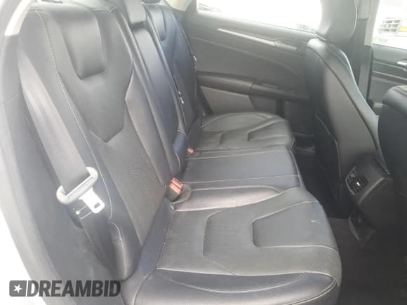 ✅ 2017 Ford Fusion Platinum • VIN: 3FA6P0D92HR147677 • Lot: 84788005. Listed on Copart with 85,846 mi. Free auction sales archive from the USA and detailed vehicle history report at DreamBid. Image 10.