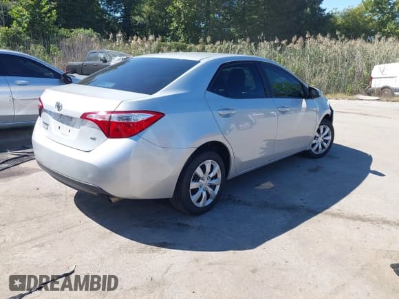 ✅ 2016 Toyota Corolla L • VIN: 2T1BURHE3GC499832 • Лот: 43337391. Опубликован ранее на IAAI с пробегом 106 512 миль. Бесплатный доступ к архиву аукционных продаж из США и подробный отчёт об истории автомобиля на DreamBid. Изображение 4.