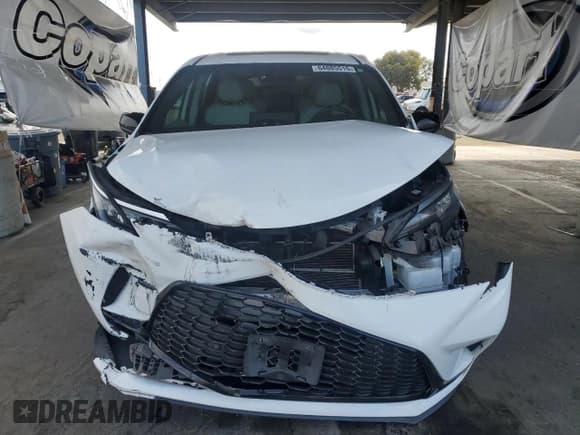 ✅ 2021 Toyota Sienna XSE • VIN: 5TDXRKEC8MS039716 • Лот: 64885515. Опубликован ранее на Copart с пробегом 153 815 миль. Бесплатный доступ к архиву аукционных продаж из США и подробный отчёт об истории автомобиля на DreamBid. Изображение 5.