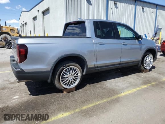 ✅ 2018 Honda Ridgeline Sport • VIN: 5FPYK3F19JB016819 • Лот: 52004055. Опубликован ранее на Copart с пробегом 38 486 миль. Бесплатный доступ к архиву аукционных продаж из США и подробный отчёт об истории автомобиля на DreamBid. Изображение 3.