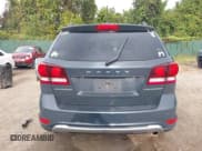 ✅ 2017 Dodge Journey Crossroad • VIN: 3C4PDCGB7HT563752 • Lot: 43286337. Listed on IAAI with 168,603 mi. Free auction sales archive from the USA and detailed vehicle history report at DreamBid. Image 16.