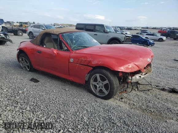 ✅ 1999 BMW Z3 2.5 • VIN: 4USCH9335XLG01068 • Lot: 71503555. Listed on Copart with 112,447 mi. Free auction sales archive from the USA and detailed vehicle history report at DreamBid. Image 4.