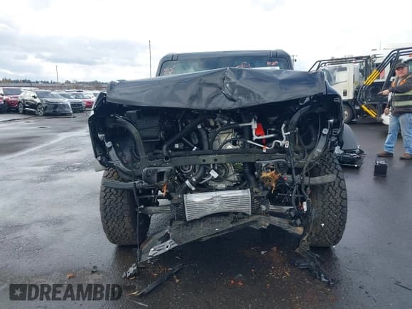 ✅ 2025 Ford Bronco Big Bend • VIN: 1FMDE7BH2SLA65623 • Lot: 43181446. Wystawiony na IAAI z przebiegiem 554 mil. Bezpłatny archiwum sprzedaży aukcyjnych z USA i szczegółowy raport historii pojazdu na DreamBid. Zdjęcie 13.