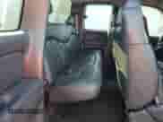 2002 Chevrolet Silverado 1500 LT с VIN 2GCEK19T121395087, выставлен на аукционе Copart как лот 72042154 с пробегом 224 143 миль миль и Списание • Salvage title. История ставок и продаж доступна на DreamBid. Изображение 10.