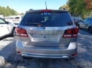✅ 2018 Dodge Journey Crossroad • VIN: 3C4PDCGG9JT156694 • Lot: 43380412. Wystawiony na IAAI z przebiegiem 102 284 mil. Bezpłatny archiwum sprzedaży aukcyjnych z USA i szczegółowy raport historii pojazdu na DreamBid. Zdjęcie 16.
