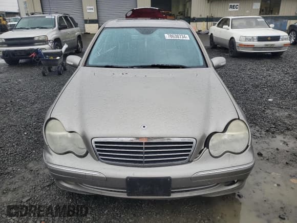 ✅ 2004 Mercedes-Benz C 320 • VIN: WDBRF64J44F512132 • Lot: 45532205. Listed on Copart with 151,645 mi. Free auction sales archive from the USA and detailed vehicle history report at DreamBid. Image 5.