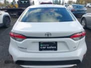 ✅ 2021 Toyota Corolla LE • VIN: 5YFEPMAE8MP259690 • Lot: 43554339. Wystawiony na IAAI z przebiegiem 59 889 mil. Bezpłatny archiwum sprzedaży aukcyjnych z USA i szczegółowy raport historii pojazdu na DreamBid. Zdjęcie 16.