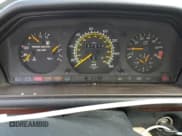 ✅ 1994 Mercedes-Benz E 320 • VIN: WDBEA32E7RC095891 • Lot: 68212775. Wystawiony na Copart z przebiegiem 127 514 mil. Bezpłatny archiwum sprzedaży aukcyjnych z USA i szczegółowy raport historii pojazdu na DreamBid. Zdjęcie 9.