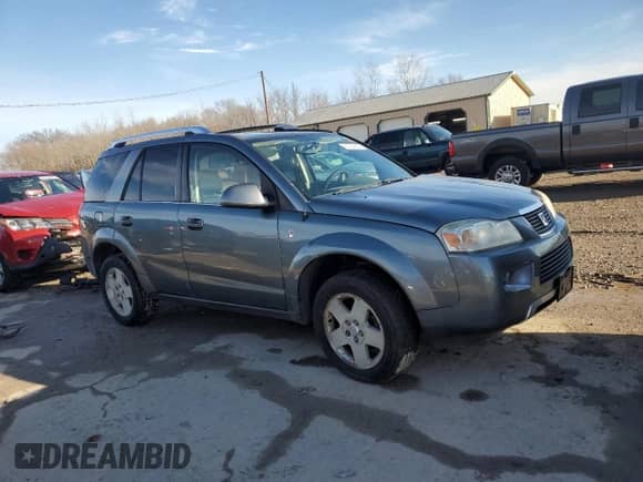 2007 Saturn VUE V6 z VIN 5GZCZ53447S853013, wystawiony jako Copart lot #85334834 z przebiegiem 151 418 mil mil oraz Szkoda całkowita • Salvage title. Historia ofert i sprzedaży dostępna na DreamBid. Obrazek 4.