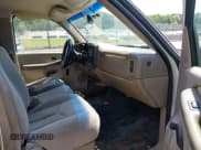 ✅ 2003 Chevrolet Silverado 1500 LS • VIN: 1GCEC19T33Z128989 • Lot: 42179237. Listed on IAAI with 329,452 mi. Free auction sales archive from the USA and detailed vehicle history report at DreamBid. Image 5.