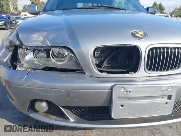 ✅ 2004 BMW 3 Series 330Ci • VIN: WBABW53454PL43674 • Lot: 42977620. Listed on IAAI with 178,343 mi. Free auction sales archive from the USA and detailed vehicle history report at DreamBid. Image 14.