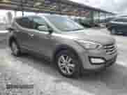 2013 Hyundai Santa Fe Sport z VIN 5XYZW3LA9DG050262, wystawiony jako Copart lot #51834745 z przebiegiem 126 542 mil mil oraz Czysty tytuł • Clean title. Historia ofert i sprzedaży dostępna na DreamBid. Obrazek 4.