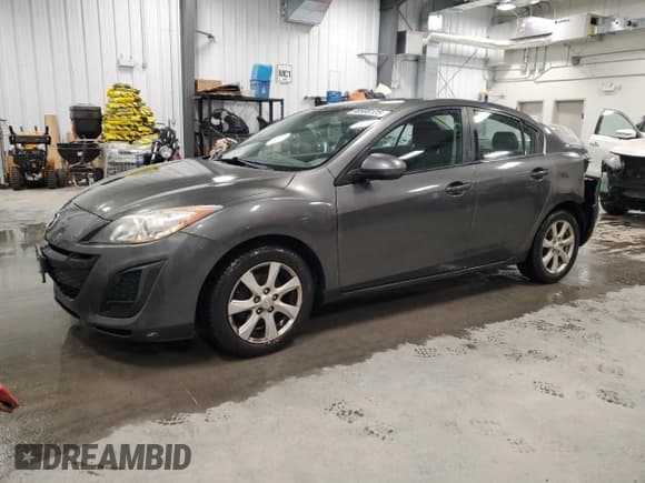 ✅ 2011 Mazda 3 i Sport • VIN: JM1BL1UF8B1485182 • Lot: 90906125. Wystawiony na Copart z przebiegiem 150 180 mil. Bezpłatny archiwum sprzedaży aukcyjnych z USA i szczegółowy raport historii pojazdu na DreamBid. Zdjęcie 1.