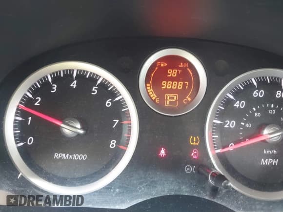 ✅ 2011 Nissan Sentra SR • VIN: 3N1AB6AP9BL621081 • Лот: 42450113. Опубликован ранее на IAAI с пробегом 98 887 миль. Бесплатный доступ к архиву аукционных продаж из США и подробный отчёт об истории автомобиля на DreamBid. Изображение 7.