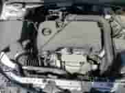 2019 Chevrolet Malibu RS z VIN 1G1ZG5ST5KF196310, wystawiony jako Copart lot #71159525 z przebiegiem 87 333 mil mil oraz Szkoda całkowita • Salvage title. Historia ofert i sprzedaży dostępna na DreamBid. Obrazek 14.