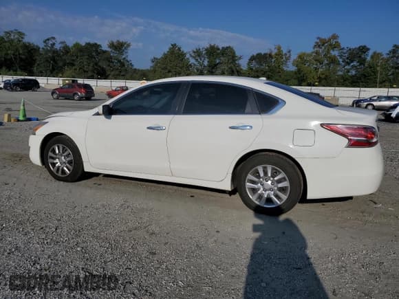 ✅ 2015 Nissan Altima 2.5 • VIN: 1N4AL3AP1FC459799 • Лот: 81291975. Опубликован ранее на Copart с пробегом 130 735 миль. Бесплатный доступ к архиву аукционных продаж из США и подробный отчёт об истории автомобиля на DreamBid. Изображение 2.