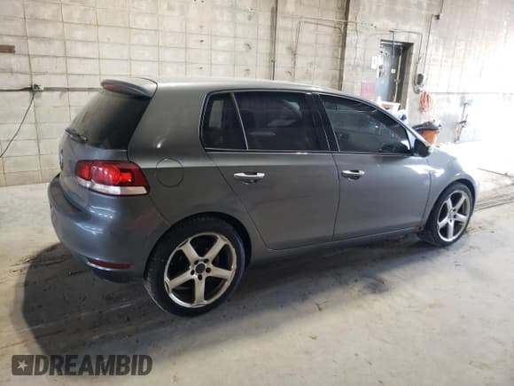✅ 2010 Volkswagen Golf • VIN: WVWDA7AJ2AW087350 • Lot: 69812555. Listed on Copart with 151,292 mi. Free auction sales archive from the USA and detailed vehicle history report at DreamBid. Image 3.