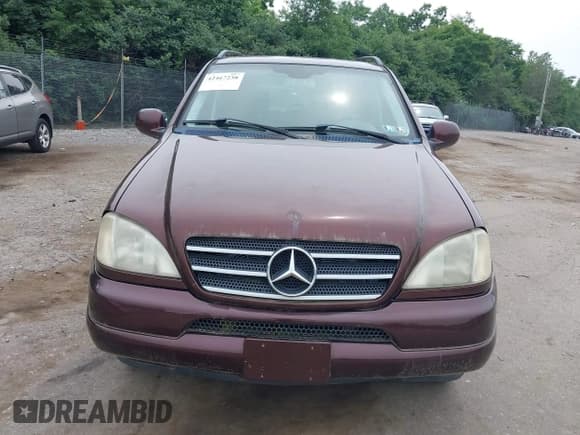 ✅ 2001 Mercedes-Benz M 320/430/500 • VIN: 4JGAB54EX1A243467 • Lot: 42467238. Listed on IAAI with 169,806 mi. Free auction sales archive from the USA and detailed vehicle history report at DreamBid. Image 13.