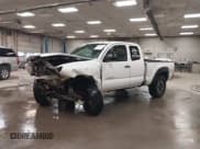 ✅ 2015 Toyota Tacoma • VIN: 5TFUX4EN9FX036973 • Lot: 41600331. Listed on IAAI with 150,343 mi. Free auction sales archive from the USA and detailed vehicle history report at DreamBid. Image 2.