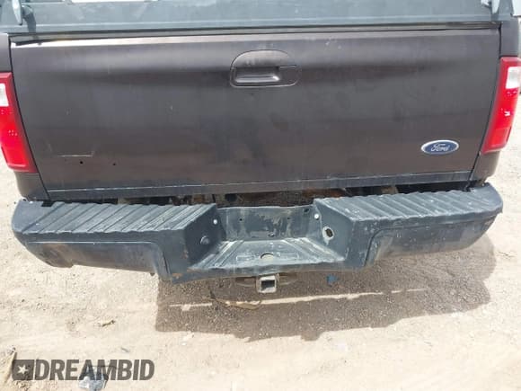 ✅ 2000 Ford F-350 XL • VIN: 1FTSX31FXYEB52620 • Лот: 41944992. Опубликован ранее на IAAI с пробегом 213 712 миль. Бесплатный доступ к архиву аукционных продаж из США и подробный отчёт об истории автомобиля на DreamBid. Изображение 12.