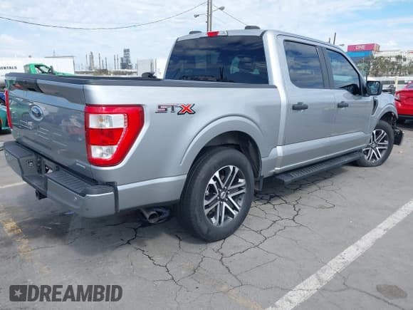 ✅ 2022 Ford F-150 XL • VIN: 1FTEW1CP0NKF24702 • Lot: 43434330. Listed on IAAI with 47,706 mi. Free auction sales archive from the USA and detailed vehicle history report at DreamBid. Image 4.