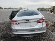 ✅ 2017 Ford Fusion Hybrid SE • VIN: 3FA6P0LUXHR356722 • Лот: 86668385. Опубликован ранее на Copart с пробегом Не указан. Бесплатный доступ к архиву аукционных продаж из США и подробный отчёт об истории автомобиля на DreamBid. Изображение 6.