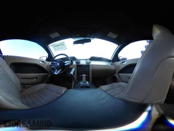 ✅ 2007 Ford Mustang GT Deluxe • VIN: 1ZVHT85HX75318578 • Lot: 42740222. Wystawiony na IAAI z przebiegiem 94 114 mil. Bezpłatny archiwum sprzedaży aukcyjnych z USA i szczegółowy raport historii pojazdu na DreamBid. Zdjęcie 18.