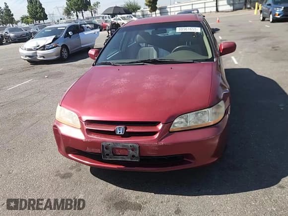 ✅ 2000 Honda Accord SE • VIN: JHMCG6696YC019176 • Lot: 80961655. Listed on Copart with 140,374 mi. Free auction sales archive from the USA and detailed vehicle history report at DreamBid. Image 13.
