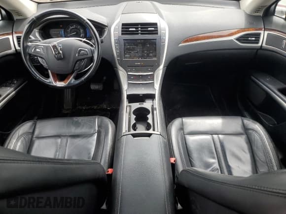 ✅ 2015 Lincoln MKZ Hybrid • VIN: 3LN6L2LU6FR624580 • Лот: 55138525. Опубликован ранее на Copart с пробегом 175 484 миль. Бесплатный доступ к архиву аукционных продаж из США и подробный отчёт об истории автомобиля на DreamBid. Изображение 8.