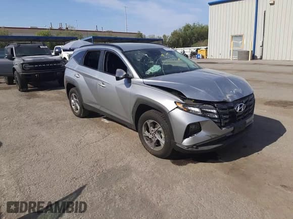 ✅ 2024 Hyundai Tucson SEL • VIN: 5NMJBCDE9RH308531 • Lot: 66597694. Wystawiony na Copart z przebiegiem 35 674 mil. Bezpłatny archiwum sprzedaży aukcyjnych z USA i szczegółowy raport historii pojazdu na DreamBid. Zdjęcie 10.